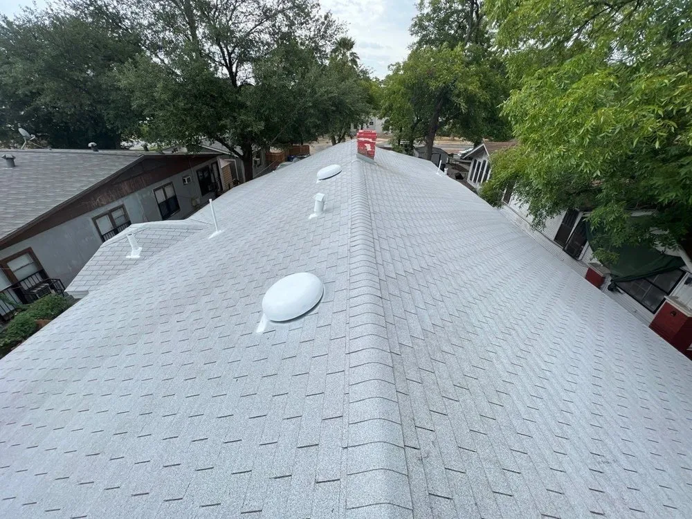Slide of Texan Roofing Pro