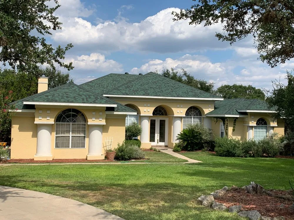 Slide of Texan Roofing Pro