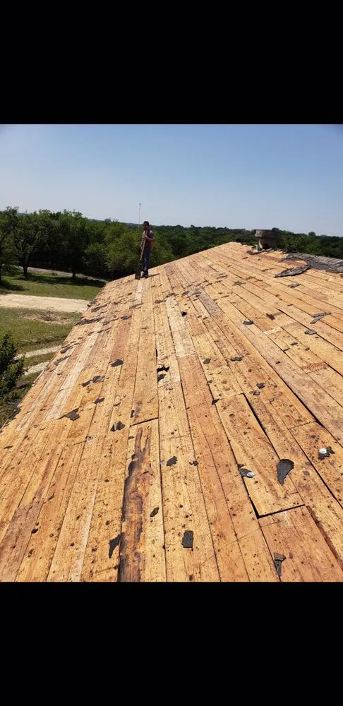 Slide of Texanna Roofing