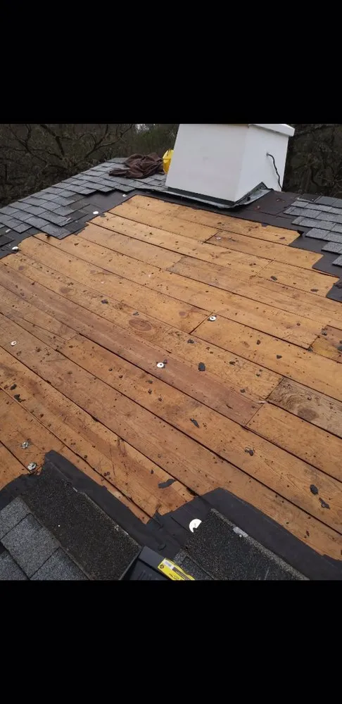 Slide of Texanna Roofing