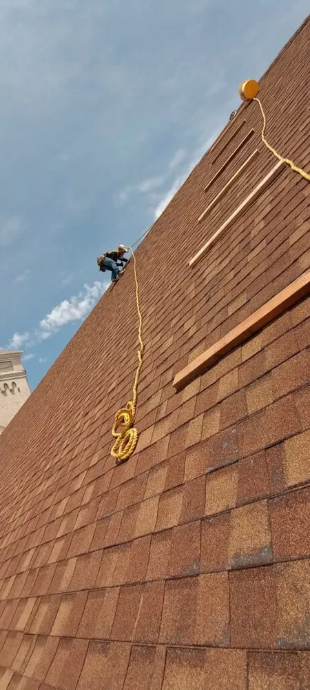 Slide of Texanna Roofing