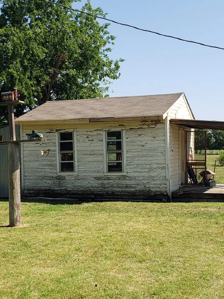 Slide of Texanna Roofing