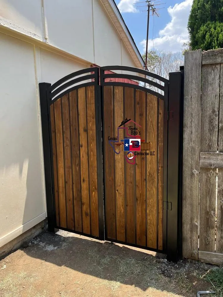 Slide of Texas Bro’s General Contractors