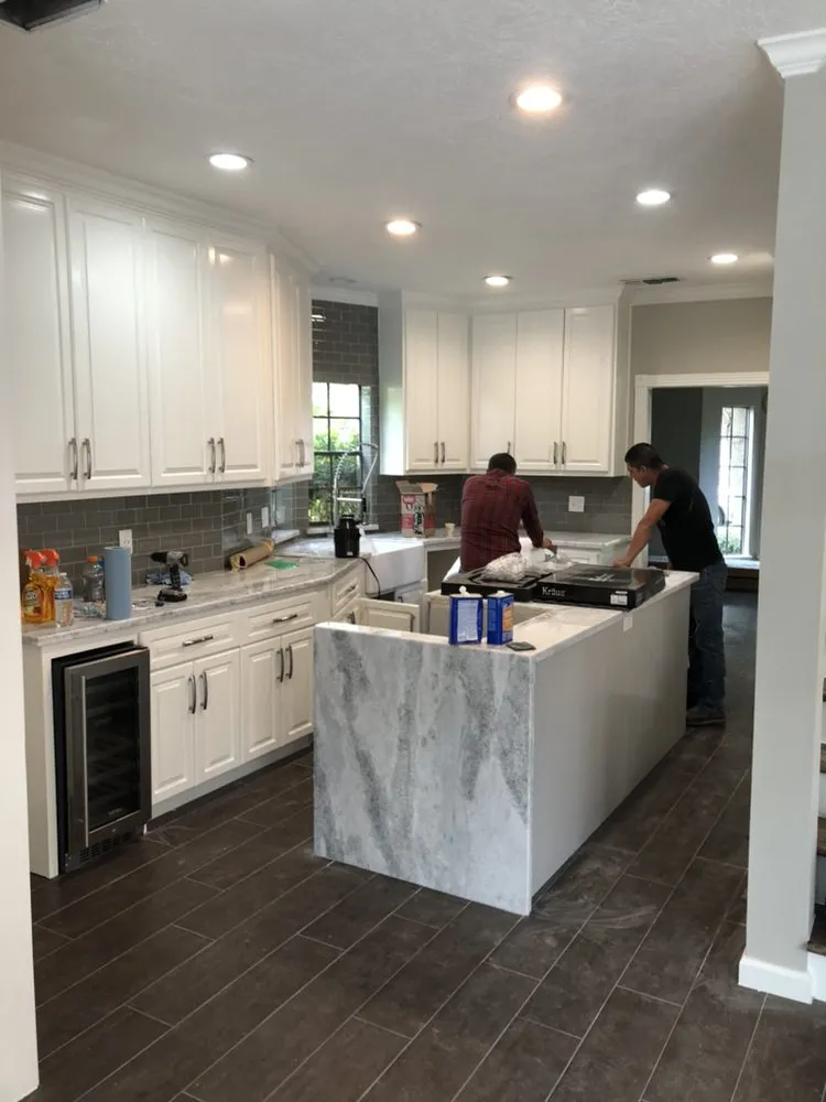 Slide of Texas Building & Roofing