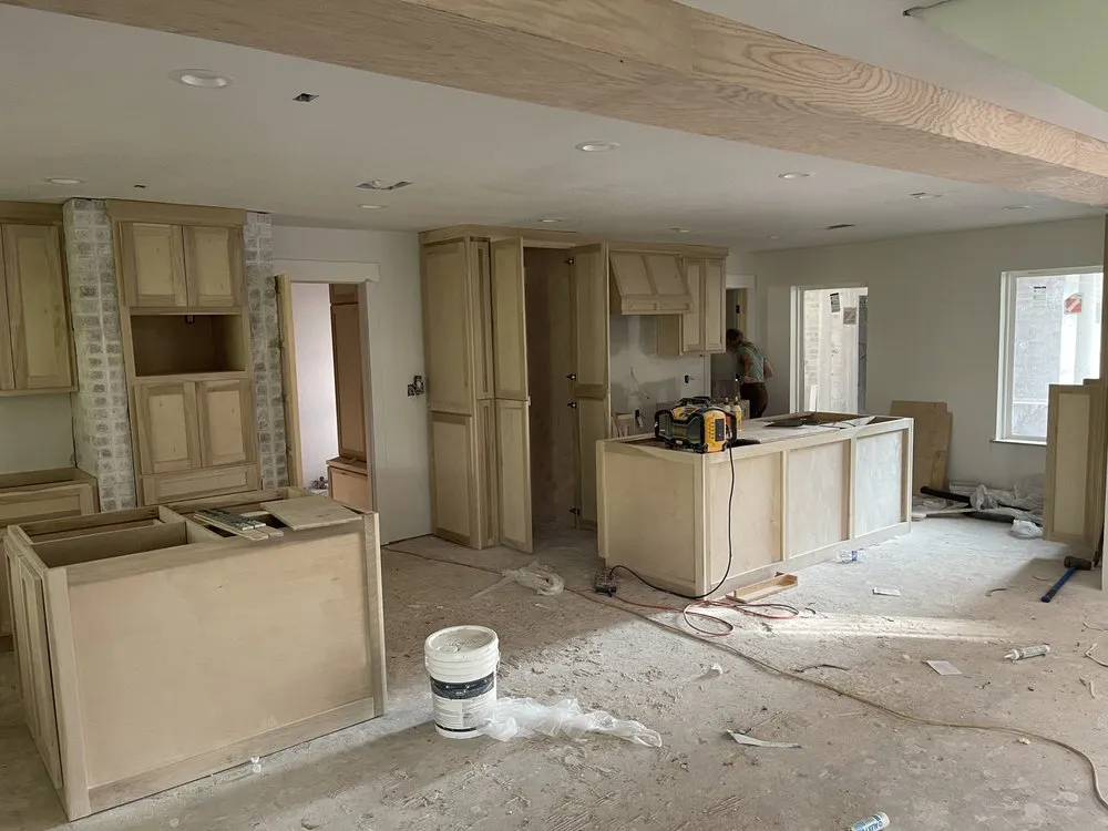 Slide of Texas Building & Roofing