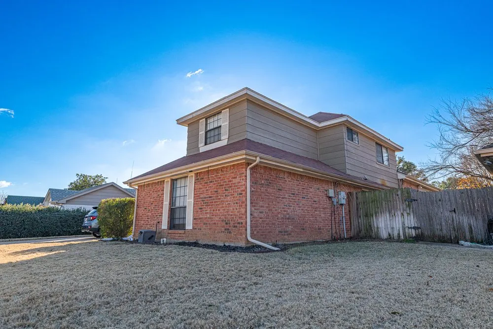 Slide of Texas Direct Roofing & Construction