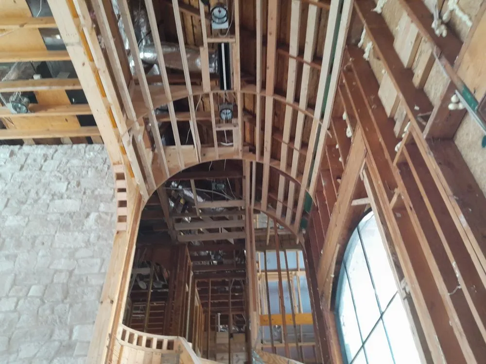 Slide of Texas Five Star Roofing