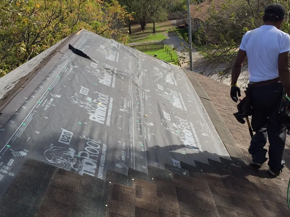 Slide of Texas Friendly Roofing Services