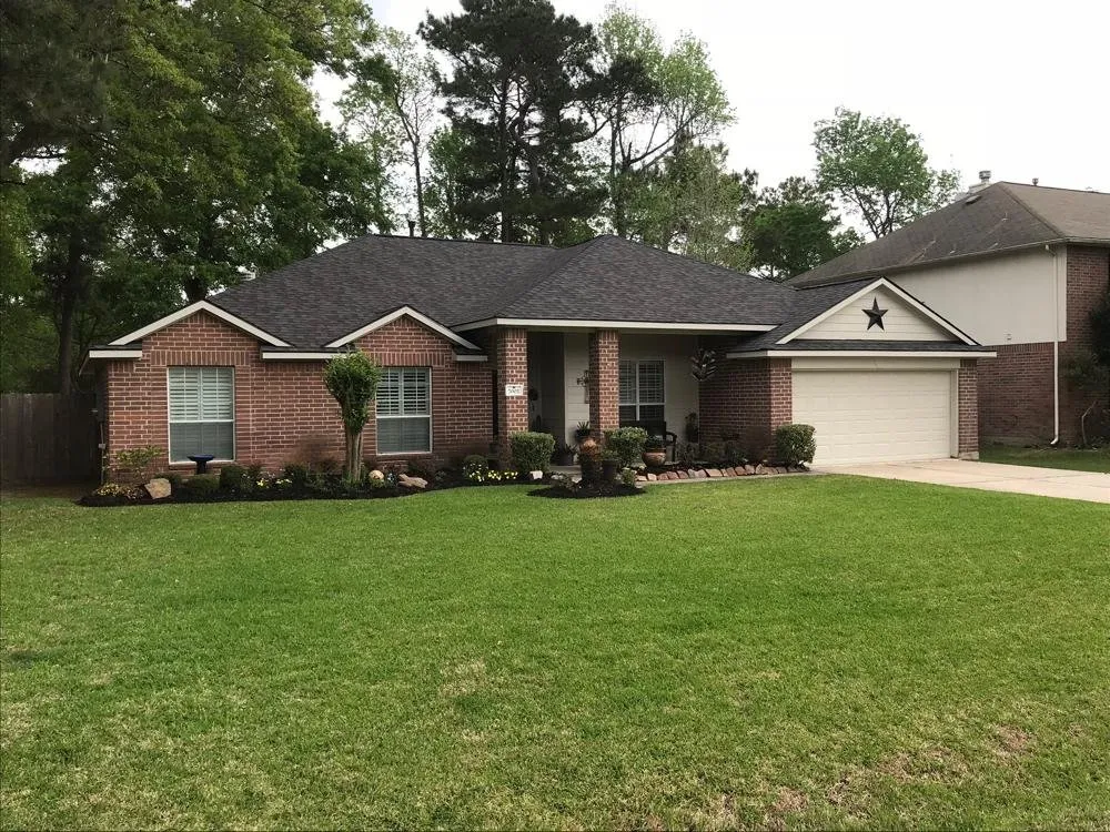 Slide of Texas Grand Roofing