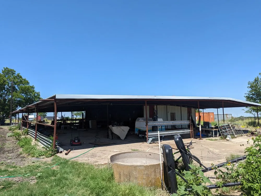 Emergency roof repair in Covington, TX by Texas Metal Master