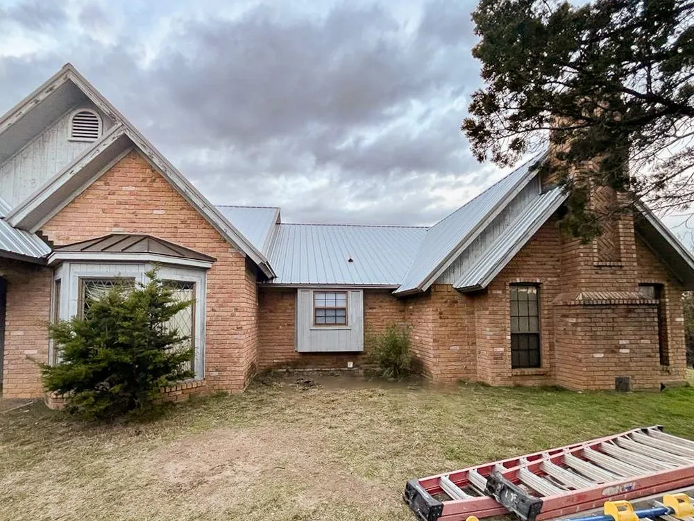 Licensed storm damage roof repair for fast service across Covington, TX - Texas Metal Master