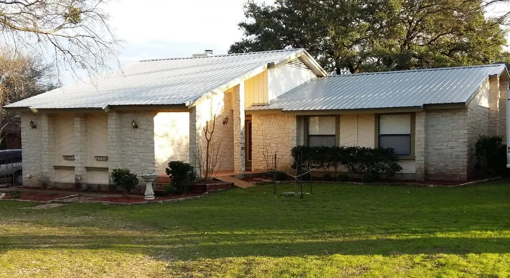 Top-rated flat roof repair after storm damage across Covington, TX - Texas Metal Master
