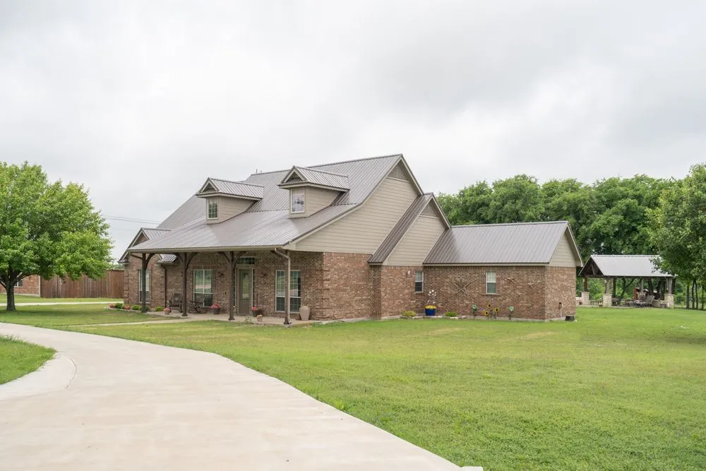 Reliable roof inspection after storm damage in Covington, TX by Texas Metal Master