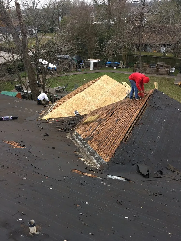Slide of Texas Roofing
