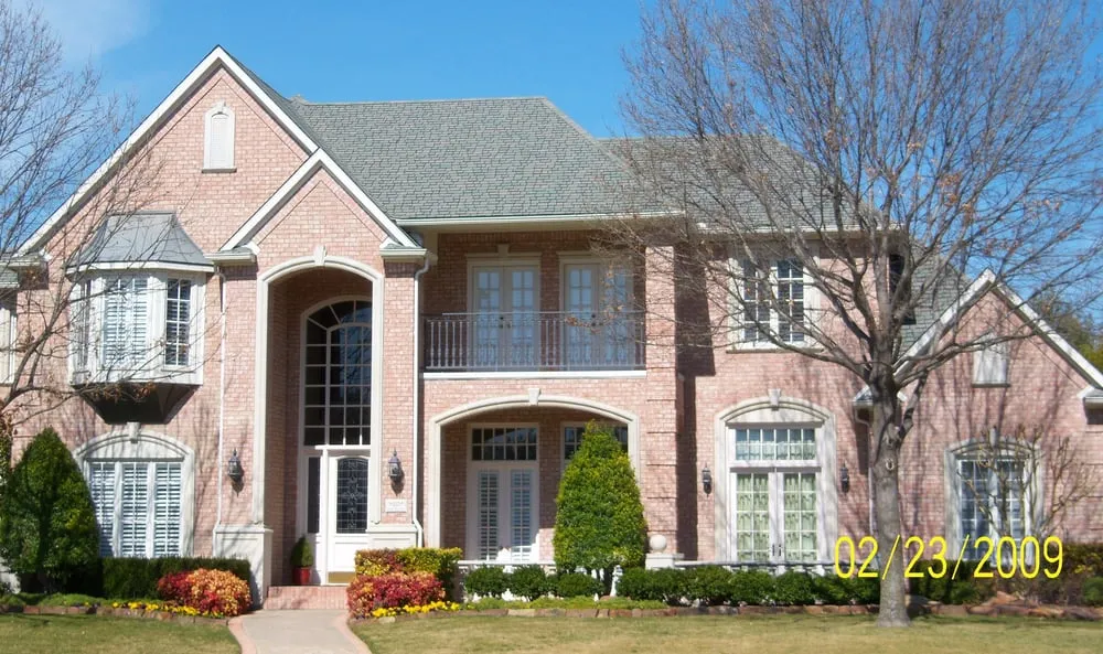 Slide of Texas Star Roofing