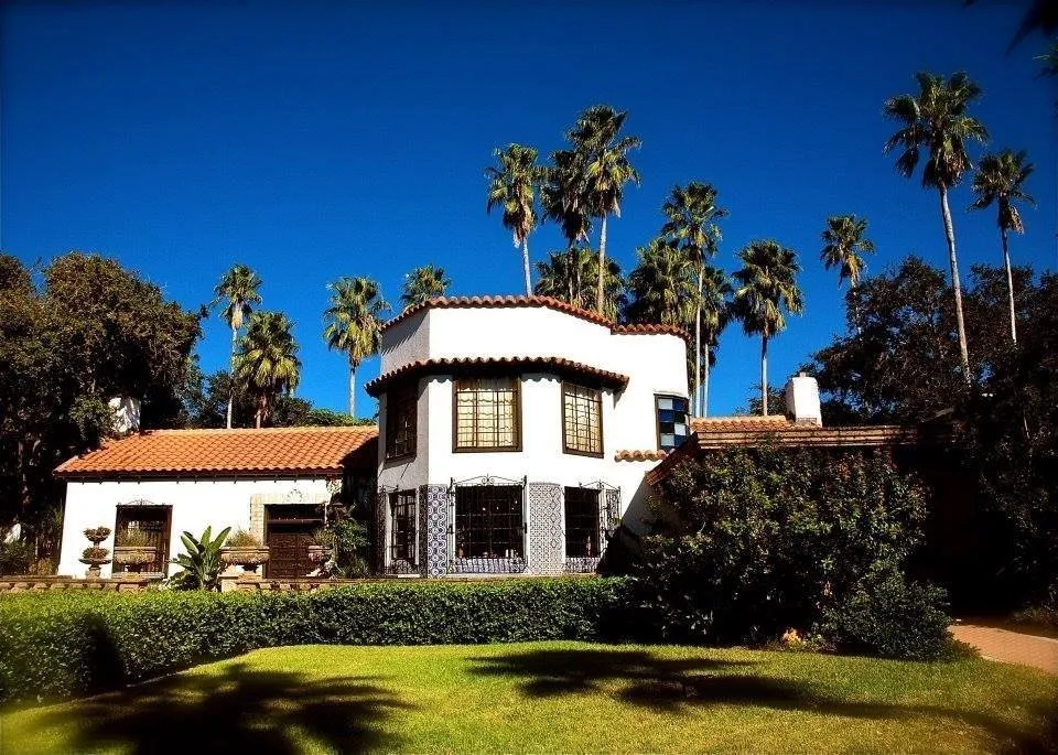 Slide of Texas State Builders