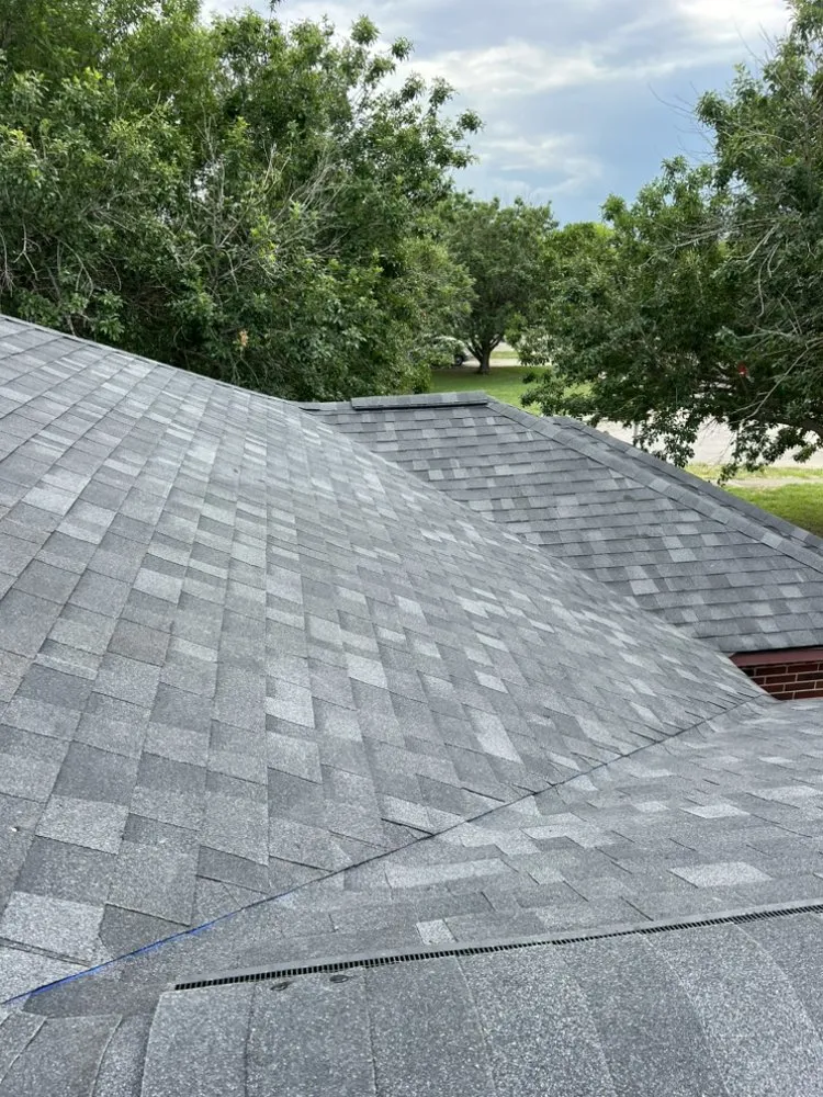 Local metal roofing installation experts serving Dale, TX - Texas Summit Roofing