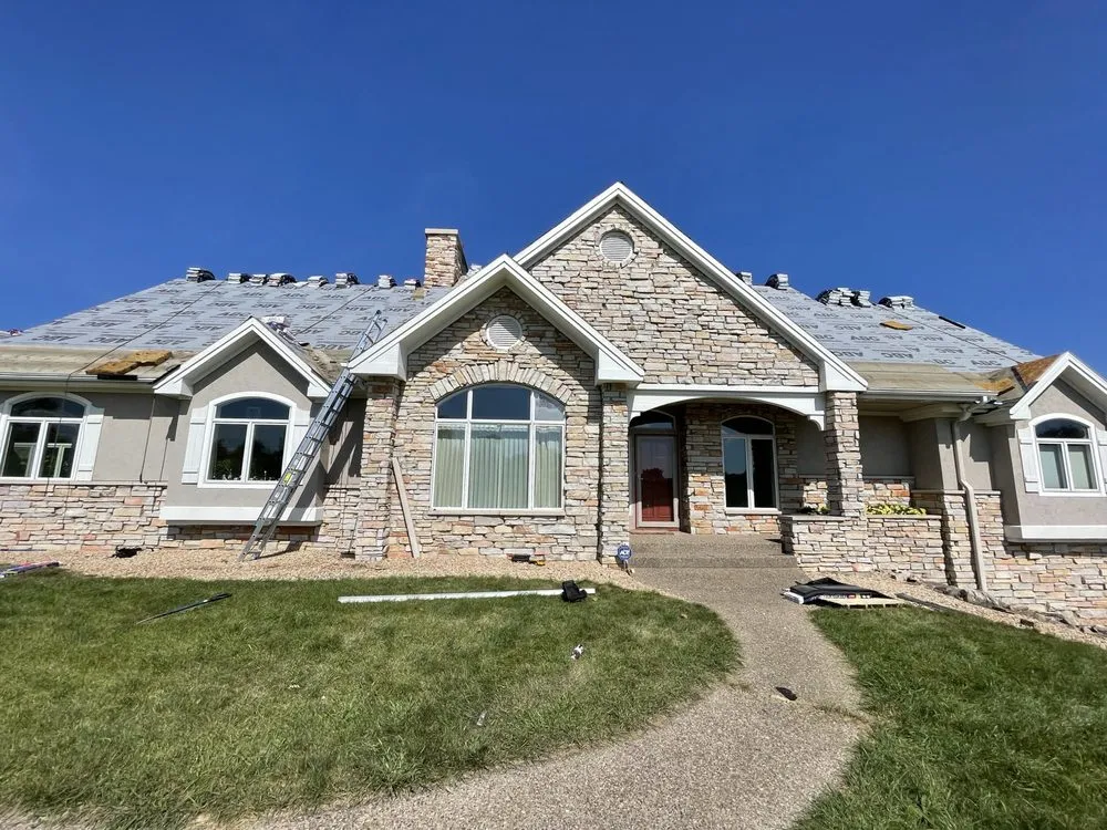 Local residential roofing service same-day service across Dale, TX - Texas Summit Roofing