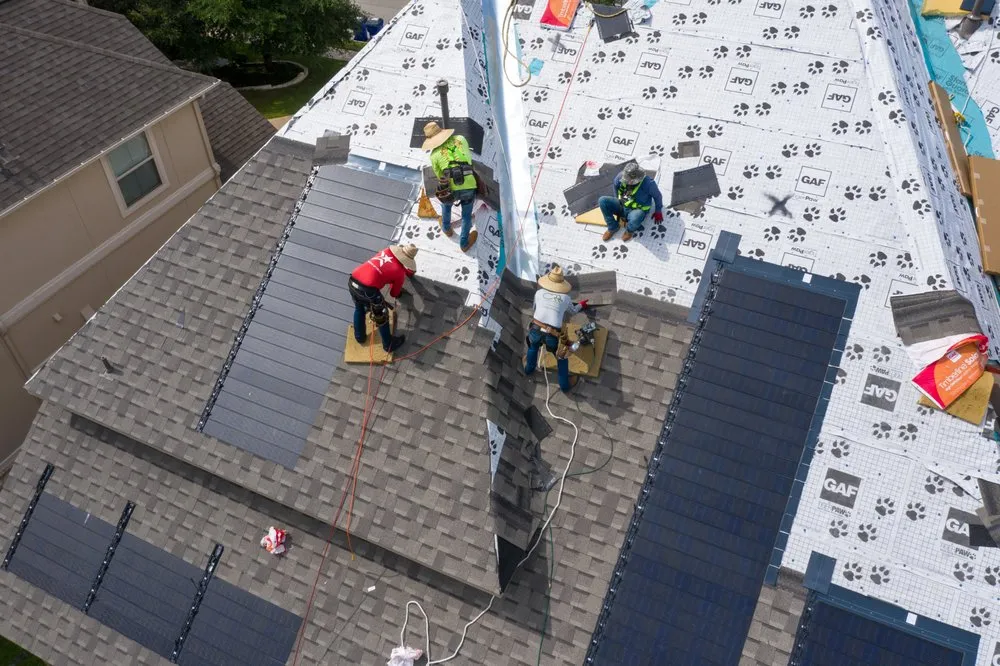 Slide of Texas Traditions Roofing