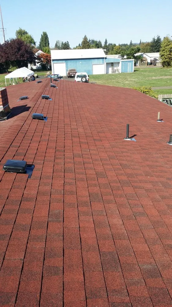 Slide of T&G Roofing