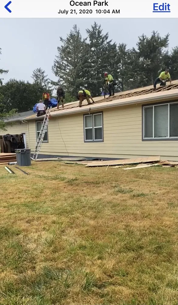 Slide of T&G Roofing