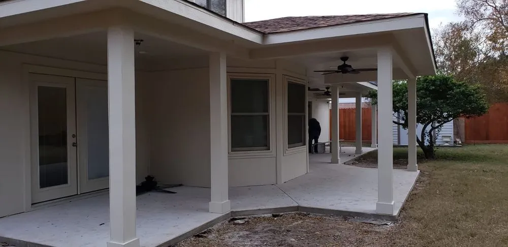 Slide of T&H General Contractor