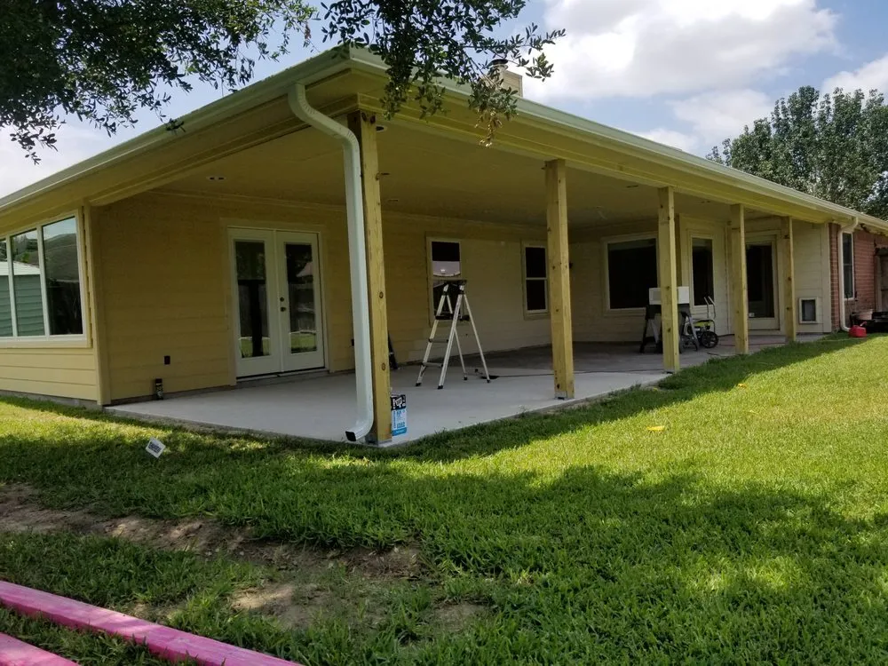 Slide of T&H General Contractor