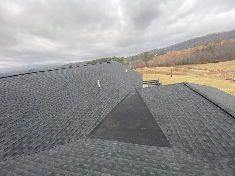 Slide of T&H Home Improvements