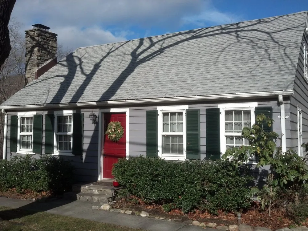 Slide of TH Remodeling & Renovations