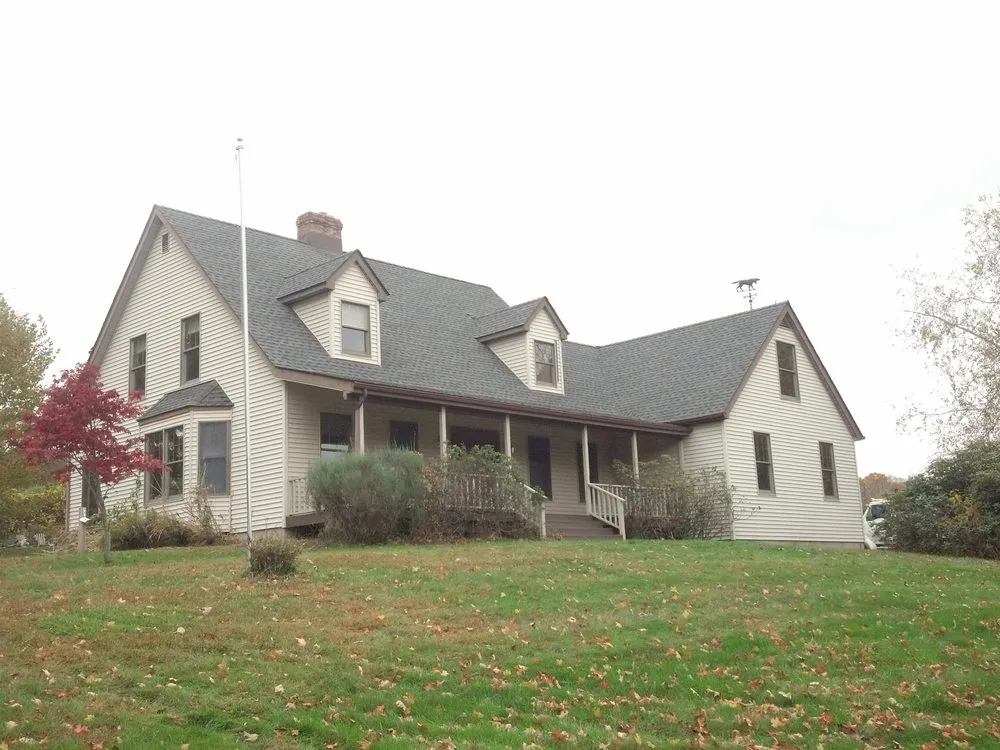 Slide of TH Remodeling & Renovations