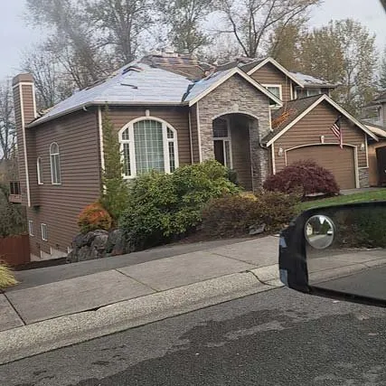 Slide of TH Roofing Company