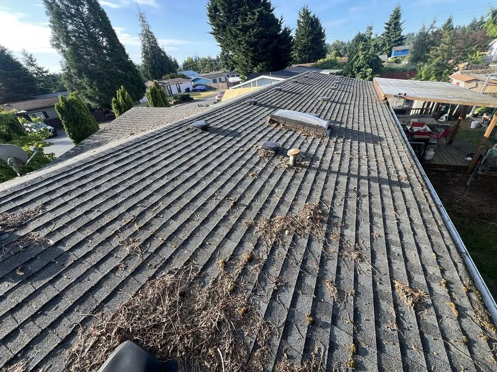 Slide of TH Roofing Company