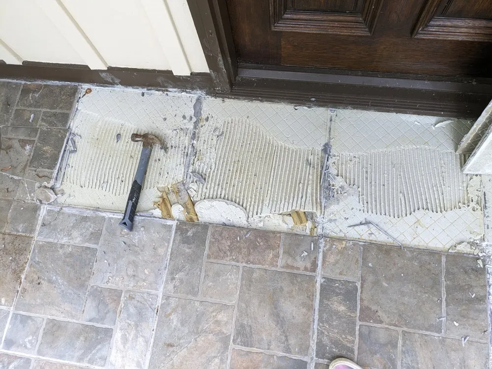 Slide of THA House Dr