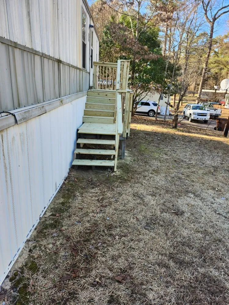 Slide of That Guy Handyman