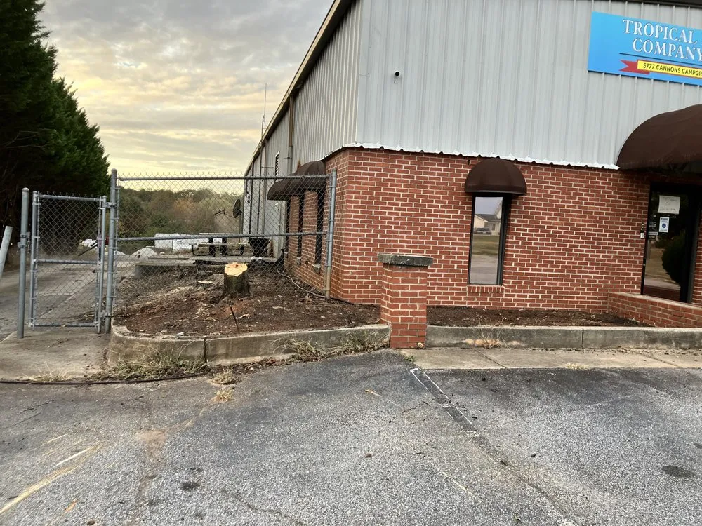 Slide of That guy landscaping