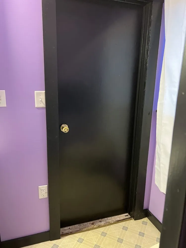 Slide of That Jon & Family Custom Carpentry