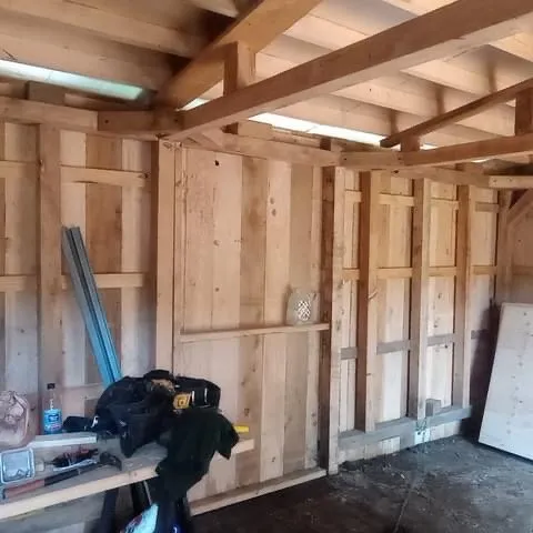 Slide of That Jon & Family Custom Carpentry