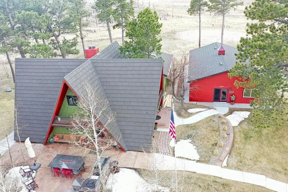 Slide of Thatsmyroofer.com