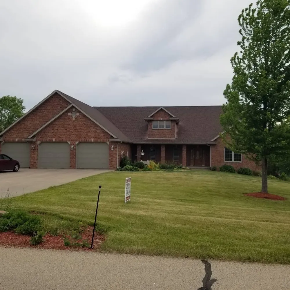 Slide of The 3 Roofers Construction