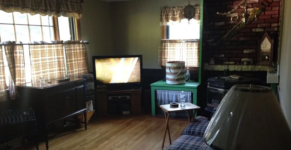 Slide of The Ant Team