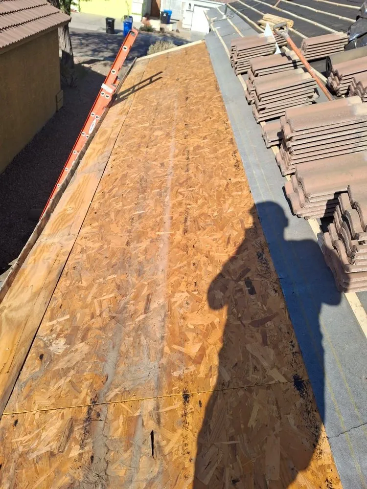 Slide of The Arizona Roofer