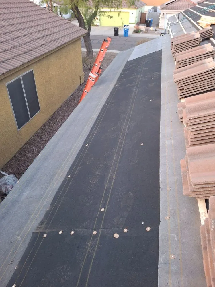 Slide of The Arizona Roofer
