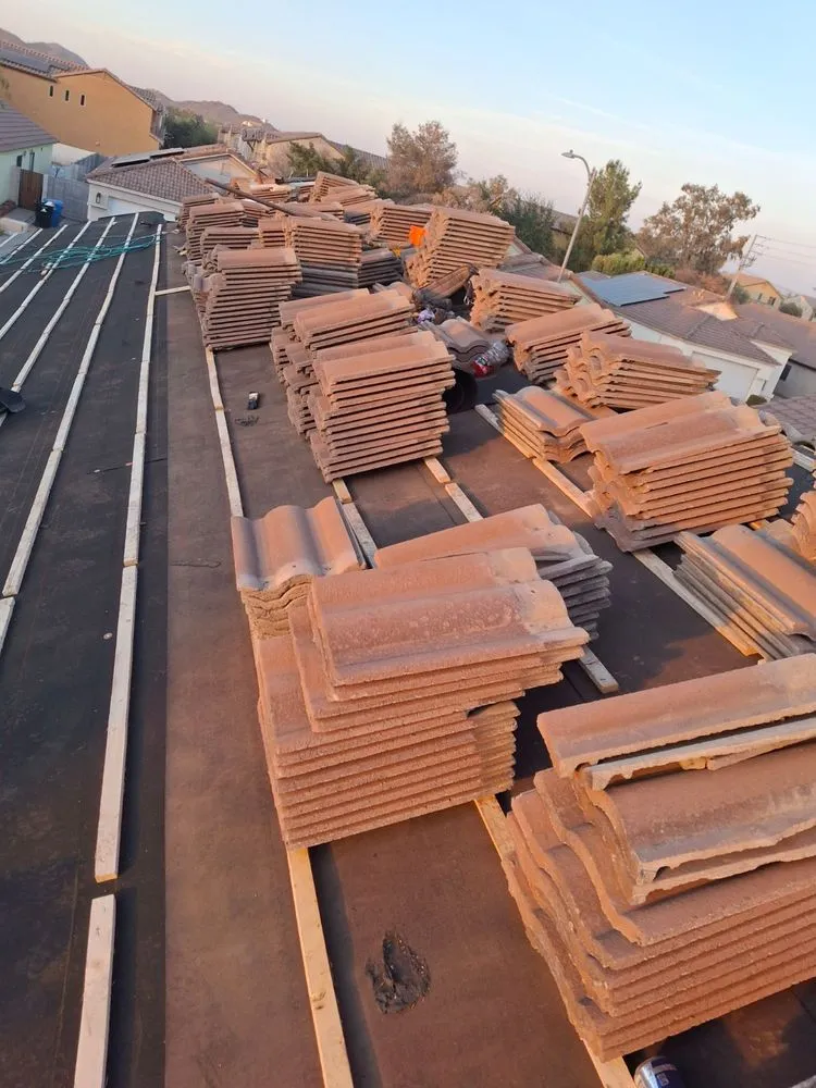 Slide of The Arizona Roofer