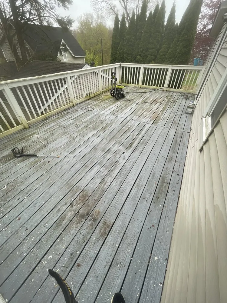 Slide of The Best Handy Guys In The Biz