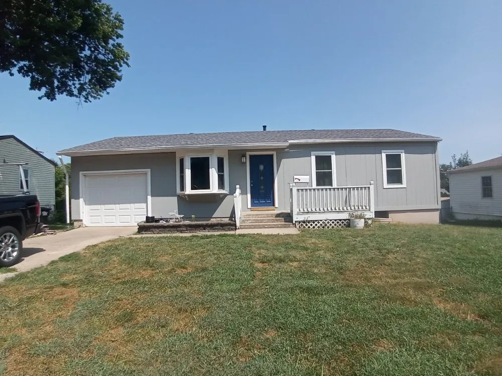 Trusted roof inspection in Drexel, MO - The Busy Beez