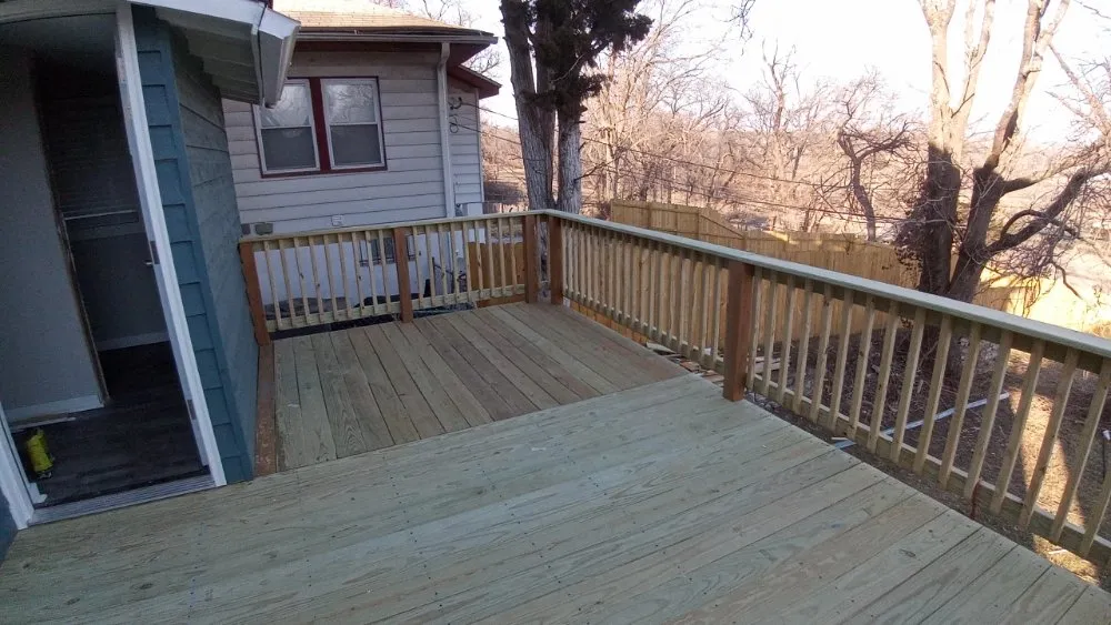 Emergency flat roof repair in Drexel, MO - The Busy Beez