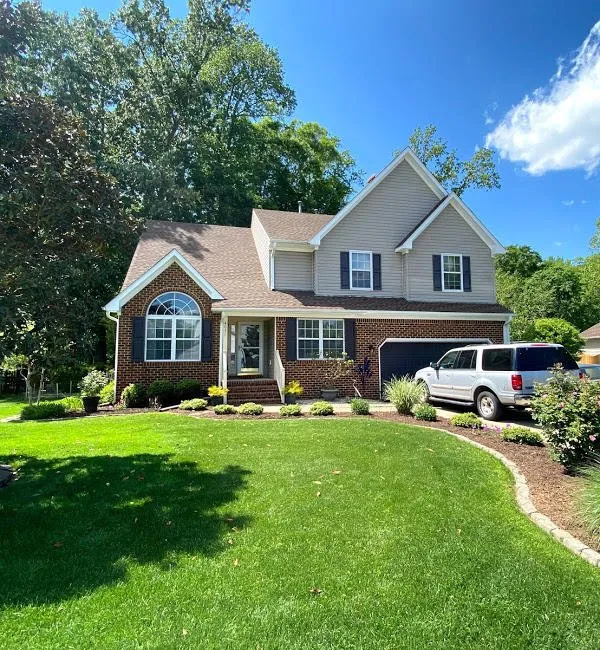 Slide of The Contractor