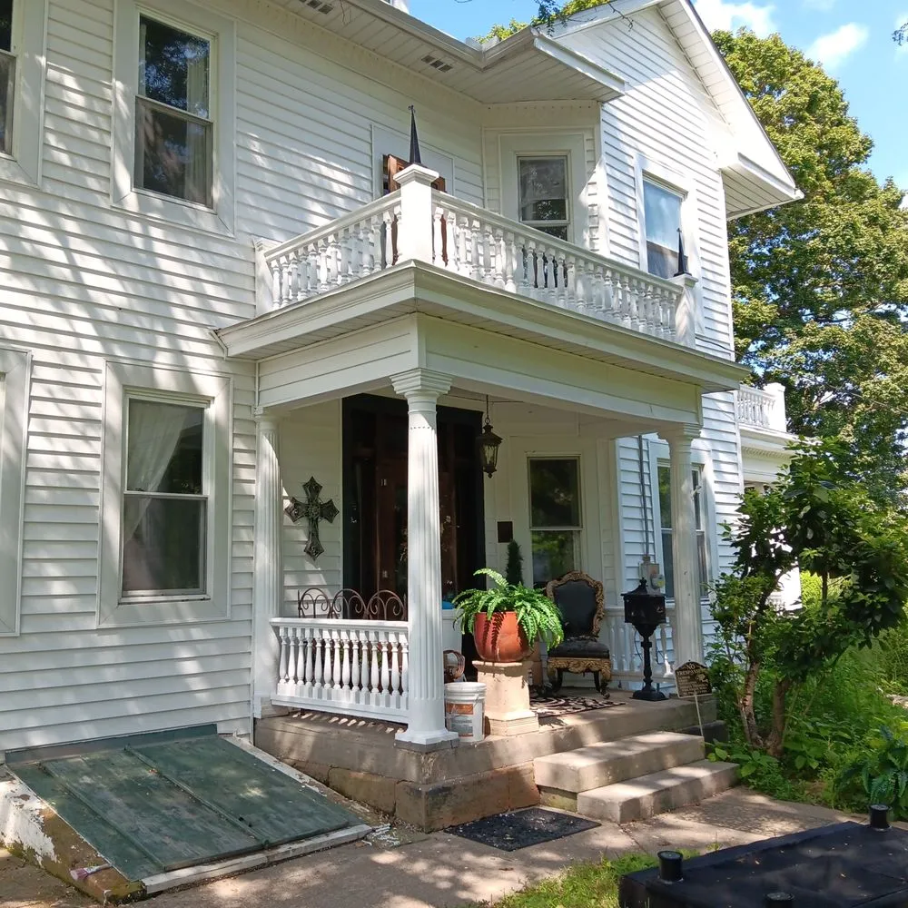 Slide of The Dawson Install