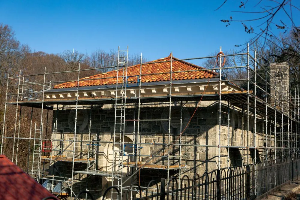 Licensed storm damage roof repair in Oakwood Village, OH by The Durable Slate Company