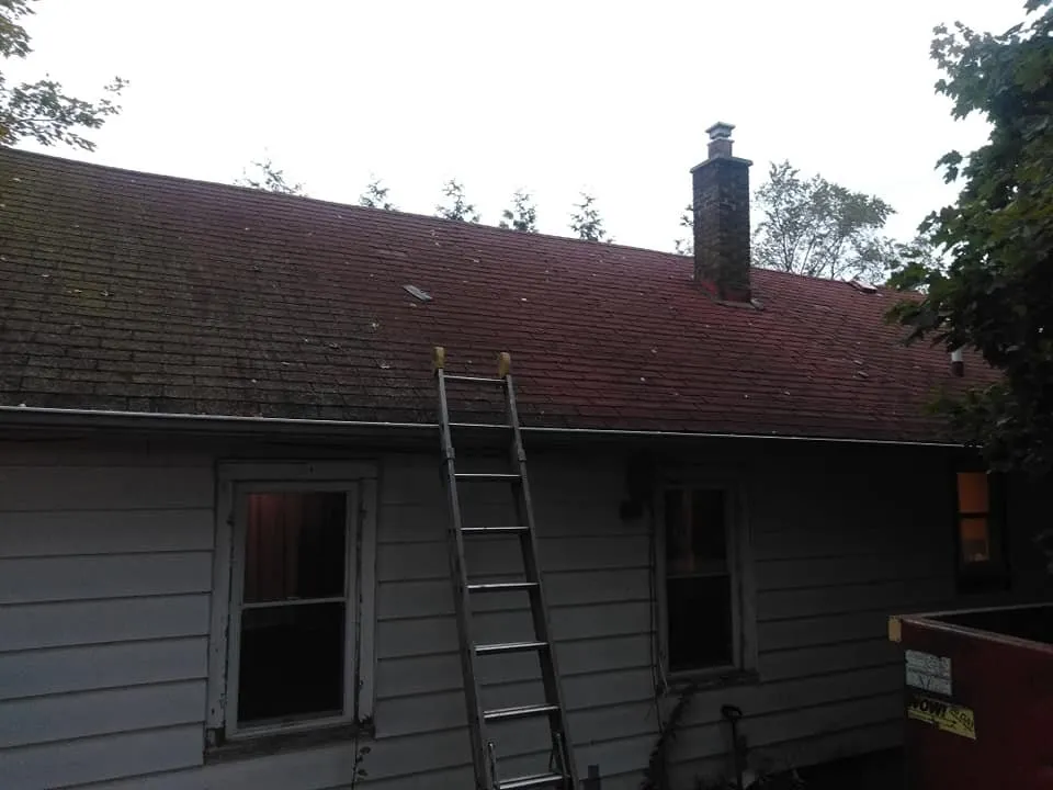 Slide of The Exterior King